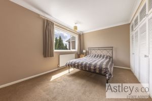 bedroom- click for photo gallery